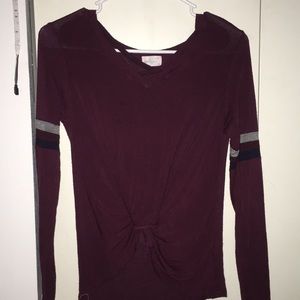 Burgundy long sleeve shirt with tie in the front